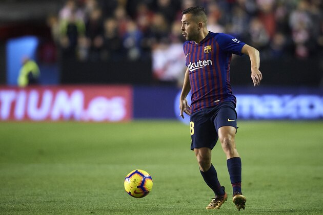 MADRID, SPAIN - NOVEMBER 03:  Jordi Alba of FC Barcelona in action during the La Liga match between Rayo Vallecano de Madrid and FC Barcelona at Campo de Futbol de Vallecas on November 3, 2018 in Madrid, Spain.  (Photo by Quality Sport Images/Getty Images)