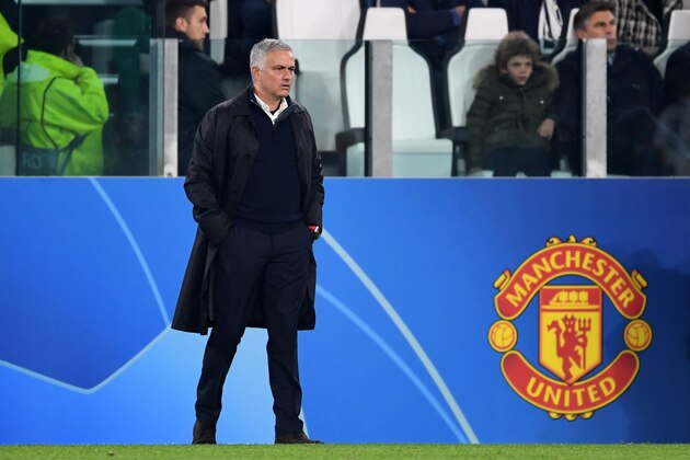 TURIN, ITALY - NOVEMBER 07: Manchester United head coach Jose Mourinho looks on during the Group H match of the UEFA Champions League between Juventus and Manchester United at  on November 07, 2018 in Turin, Italy. (Photo by Etsuo Hara/Getty Images)