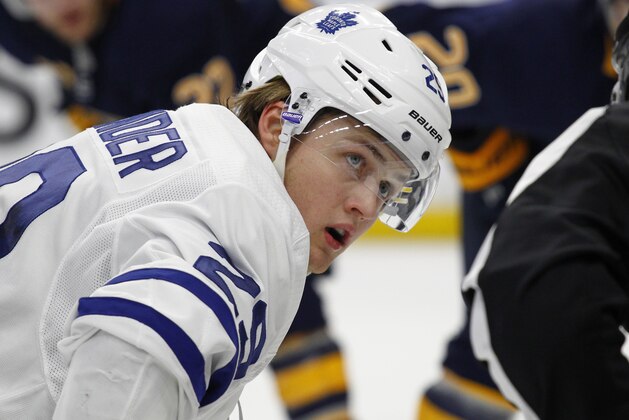 Toronto Maple Leafs forward William Nylander (29) lines up for a faceoff during the second period of an NHL hockey game against the Buffalo Sabres, Monday, March. 5, 2018, in Buffalo, N.Y. (AP Photo/Jeffrey T. Barnes)