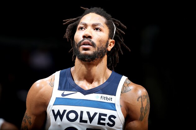 MINNEAPOLIS, MN - NOVEMBER 12: Derrick Rose #25 of the Minnesota Timberwolves looks on against the Brooklyn Nets on Novemeber 12, 2018 at Target Center in Minneapolis, Minnesota. NOTE TO USER: User expressly acknowledges and agrees that, by downloading and or using this Photograph, user is consenting to the terms and conditions of the Getty Images License Agreement. Mandatory Copyright Notice: Copyright 2018 NBAE (Photo by David Sherman/NBAE via Getty Images)