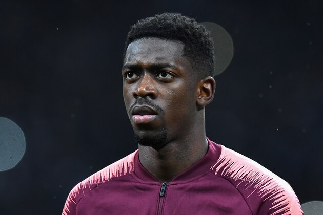 MILAN, ITALY - NOVEMBER 06: Ousmane Dembélé of FC Barcelona looks on before the Group B match of the UEFA Champions League between FC Internazionale and FC Barcelona at San Siro Stadium on November 6, 2018 in Milan, Italy. (Photo by Alessandro Sabattini/Getty Images) MILAN, ITALY - NOVEMBER 06: Ousmane Dembélé of FC Barcelona looks on before the Group B match of the UEFA Champions League between FC Internazionale and FC Barcelona at San Siro Stadium on November 6, 2018 in Milan, Italy. (Photo by Alessandro Sabattini/Getty Images)