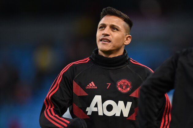 Manchester United's Chilean striker Alexis Sanchez warms up before the English Premier League football match between Manchester City and Manchester United at the Etihad Stadium in Manchester, north west England, on November 11, 2018. (Photo by Oli SCARFF / AFP) / RESTRICTED TO EDITORIAL USE. No use with unauthorized audio, video, data, fixture lists, club/league logos or 'live' services. Online in-match use limited to 120 images. An additional 40 images may be used in extra time. No video emulation. Social media in-match use limited to 120 images. An additional 40 images may be used in extra time. No use in betting publications, games or single club/league/player publications. / (Photo credit should read OLI SCARFF/AFP/Getty Images) Manchester United's Chilean striker Alexis Sanchez warms up before the English Premier League football match between Manchester City and Manchester United at the Etihad Stadium in Manchester, north west England, on November 11, 2018. (Photo by Oli SCARFF / AFP) / RESTRICTED TO EDITORIAL USE. No use with unauthorized audio, video, data, fixture lists, club/league logos or 'live' services. Online in-match use limited to 120 images. An additional 40 images may be used in extra time. No video emulation. Social media in-match use limited to 120 images. An additional 40 images may be used in extra time. No use in betting publications, games or single club/league/player publications. / (Photo credit should read OLI SCARFF/AFP/Getty Images)