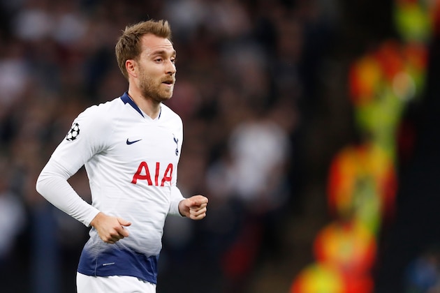 LONDON, UNITED KINGDOM - NOVEMBER 6: Christian Eriksen of Tottenham Hotspur during the UEFA Champions League  match between Tottenham Hotspur v PSV at the Wembley Stadium on November 6, 2018 in London United Kingdom (Photo by Aaron van Zandvoort/Soccrates/Getty Images)