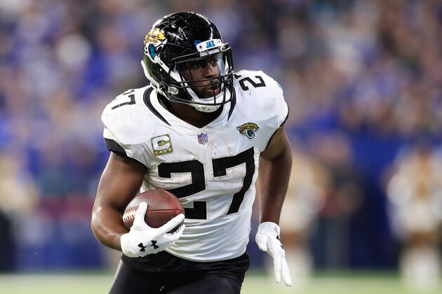 INDIANAPOLIS, IN - NOVEMBER 11: Leonard Fournette #27 of the Jacksonville Jaguars runs the ball in the game against the Indianapolis Colts in the third quarter at Lucas Oil Stadium on November 11, 2018 in Indianapolis, Indiana. (Photo by Andy Lyons/Getty Images) INDIANAPOLIS, IN - NOVEMBER 11: Leonard Fournette #27 of the Jacksonville Jaguars runs the ball in the game against the Indianapolis Colts in the third quarter at Lucas Oil Stadium on November 11, 2018 in Indianapolis, Indiana. (Photo by Andy Lyons/Getty Images)