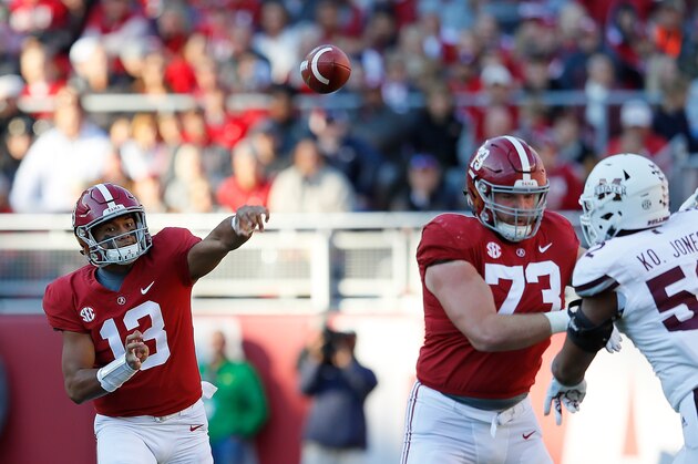 TUSCALOOSA, AL - NOVEMBER 10:  Tua Tagovailoa #13 of the Alabama Crimson Tide passes against the Mississippi State Bulldogs at Bryant-Denny Stadium on November 10, 2018 in Tuscaloosa, Alabama.  (Photo by Kevin C. Cox/Getty Images)
