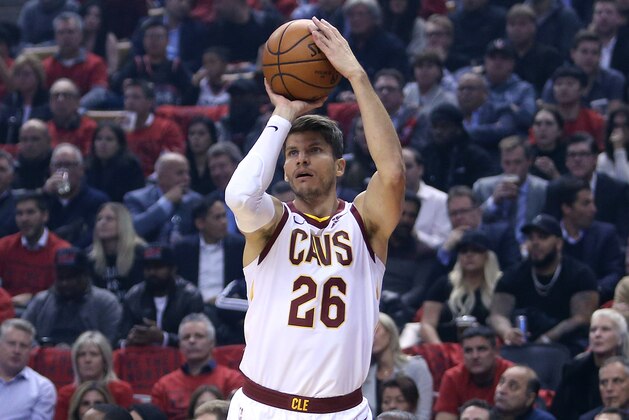 TORONTO, ON - OCTOBER 17:  Kyle Korver #26 of the Cleveland Cavaliers shoots the ball in the first half of the NBA season opener against the Toronto Raptors at Scotiabank Arena on October 17, 2018 in Toronto, Canada.  NOTE TO USER: User expressly acknowledges and agrees that, by downloading and or using this photograph, User is consenting to the terms and conditions of the Getty Images License Agreement.  (Photo by Vaughn Ridley/Getty Images)