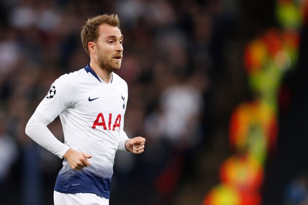 LONDON, UNITED KINGDOM - NOVEMBER 6: Christian Eriksen of Tottenham Hotspur during the UEFA Champions League  match between Tottenham Hotspur v PSV at the Wembley Stadium on November 6, 2018 in London United Kingdom (Photo by Aaron van Zandvoort/Soccrates/Getty Images)