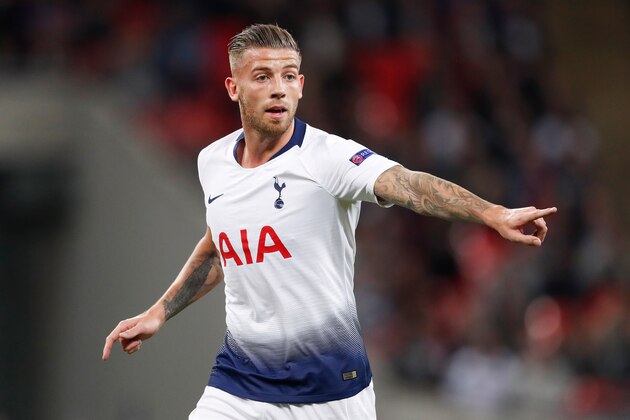 LONDON, UNITED KINGDOM - NOVEMBER 6: Toby Alderweireld of Tottenham Hotspur during the UEFA Champions League  match between Tottenham Hotspur v PSV at the Wembley Stadium on November 6, 2018 in London United Kingdom (Photo by Aaron van Zandvoort/Soccrates/Getty Images)
