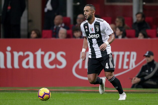 MILAN, ITALY - NOVEMBER 11: Medhi Benatia of Juventus  during the Italian Serie A   match between AC Milan v Juventus at the San Siro on November 11, 2018 in Milan Italy (Photo by Jeroen Meuwsen/Soccrates/Getty Images)