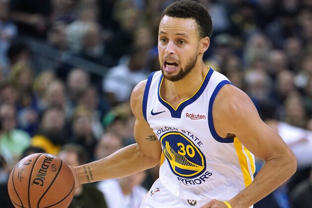 OAKLAND, CA - NOVEMBER 05:  Stephen Curry #30 of the Golden State Warriors dribbles the ball against the Memphis Grizzlies during an NBA basketball game at ORACLE Arena on November 5, 2018 in Oakland, California. NOTE TO USER: User expressly acknowledges and agrees that, by downloading and or using this photograph, User is consenting to the terms and conditions of the Getty Images License Agreement.  (Photo by Thearon W. Henderson/Getty Images)