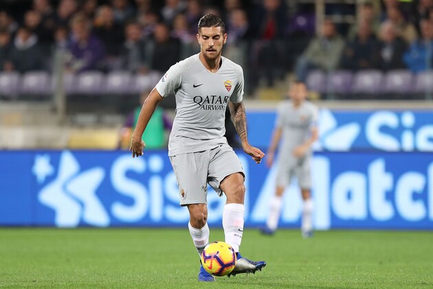 FLORENCE, ITALY - NOVEMBER 03: Lorenzo Pellegrini of AS Roma in action during the Serie A match between ACF Fiorentina and AS Roma at Stadio Artemio Franchi on November 3, 2018 in Florence, Italy.  (Photo by Gabriele Maltinti/Getty Images)