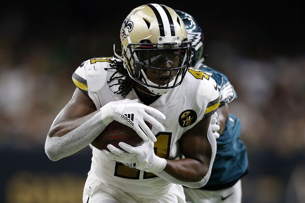 NEW ORLEANS, LA - NOVEMBER 18:  Alvin Kamara #41 of the New Orleans Saints catches the ball for a touchdown as Malcolm Jenkins #27 of the Philadelphia Eagles defends during a game at the Mercedes-Benz Superdome on November 18, 2018 in New Orleans, Louisiana.  (Photo by Jonathan Bachman/Getty Images)