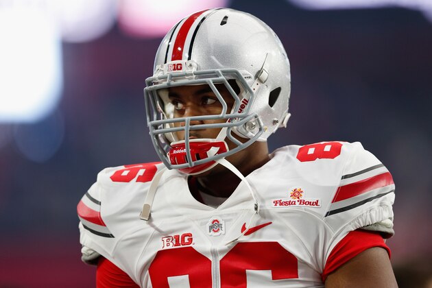 GLENDALE, AZ - JANUARY 01:  Defensive lineman Dre'Mont Jones #86 of the Ohio State Buckeyes during the BattleFrog Fiesta Bowl against the Notre Dame Fighting Irish at University of Phoenix Stadium on January 1, 2016 in Glendale, Arizona.  (Photo by Christian Petersen/Getty Images)