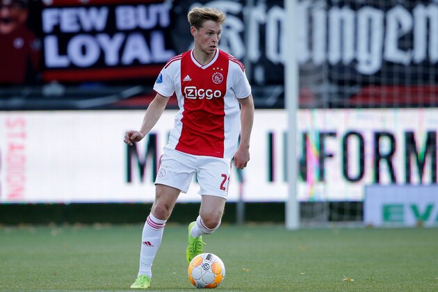 ROTTERDAM, NETHERLANDS - NOVEMBER 11: Frenkie de Jong of Ajax  during the Dutch Eredivisie  match between Excelsior v Ajax at the Van Donge & De Roo Stadium on November 11, 2018 in Rotterdam Netherlands (Photo by Erwin Spek/Soccrates/Getty Images)