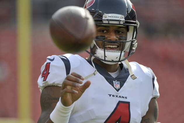 Houston Texans quarterback Deshaun Watson (4) warms up before an NFL football game against the Washington Redskins, Sunday, Nov. 18, 2018, in Landover, Md. (AP Photo/Mark Tenally)