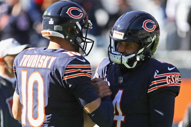 CHICAGO, IL - OCTOBER 21:  Mitchell Trubisky #10 and Chase Daniel #4 of the Chicago Bears shake hands during warm-ups before a game against the New England Patriots at Soldier Field on October 21, 2018 in Chicago, Illinois. The Patriots defeated the Bears 38-31.  (Photo by Jonathan Daniel/Getty Images)