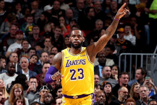 CLEVELAND, OH - NOVEMBER 21: LeBron James #23 of the Los Angeles Lakers reacts against the Cleveland Cavaliers on November 21, 2018 at Quicken Loans Arena in Cleveland, Ohio. NOTE TO USER: User expressly acknowledges and agrees that, by downloading and or using this Photograph, user is consenting to the terms and conditions of the Getty Images License Agreement. Mandatory Copyright Notice: Copyright 2018 NBAE (Photo by Nathaniel S. Butler/NBAE via Getty Images) CLEVELAND, OH - NOVEMBER 21: LeBron James #23 of the Los Angeles Lakers reacts against the Cleveland Cavaliers on November 21, 2018 at Quicken Loans Arena in Cleveland, Ohio. NOTE TO USER: User expressly acknowledges and agrees that, by downloading and or using this Photograph, user is consenting to the terms and conditions of the Getty Images License Agreement. Mandatory Copyright Notice: Copyright 2018 NBAE (Photo by Nathaniel S. Butler/NBAE via Getty Images)