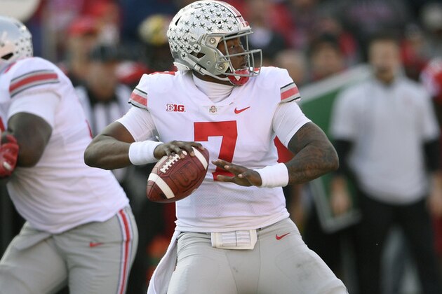 Ohio State quarterback Dwayne Haskins Jr. (7) looks to pass during the first half of an NCAA football game against Maryland, Saturday, Nov. 17, 2018, in College Park, Md. (AP Photo/Nick Wass)