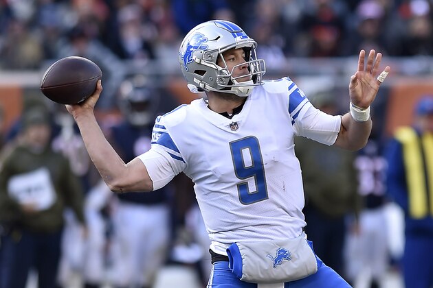 CHICAGO, ILLINOIS - NOVEMBER 11: Matthew Stafford #9 of the Detroit Lions passes the ball against the Chicago Bears at Soldier Field on November 11, 2018 in Chicago, Illinois. (Photo by Quinn Harris/Getty Images)