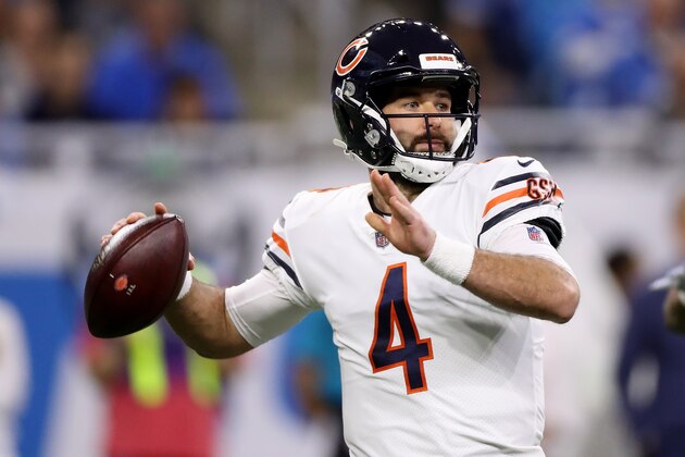 DETROIT, MI - NOVEMBER 22: Quarterback Chase Daniel #4 of the Chicago Bears looks to pass against the Detroit Lions during the first quarter at Ford Field on November 22, 2018 in Detroit, Michigan. (Photo by Leon Halip/Getty Images)