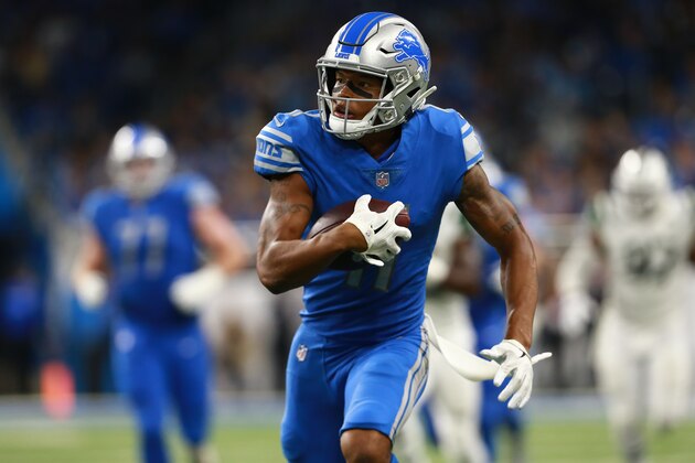 DETROIT, MI - SEPTEMBER 10: Marvin Jones #11 of the Detroit Lions runs the ball in the second half against the New York Jets at Ford Field on September 10, 2018 in Detroit, Michigan. (Photo by Rey Del Rio/Getty Images)