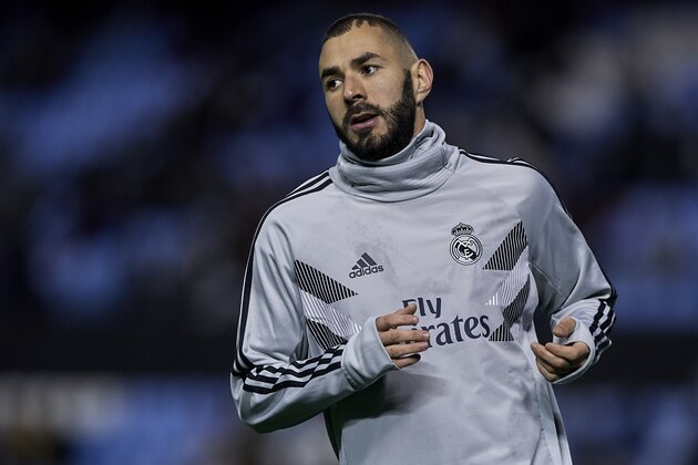 VIGO, SPAIN - NOVEMBER 11:  Karim Benzema of Real Madrid looks on prior to the La Liga match between RC Celta de Vigo and Real Madrid CF at Abanca Balaidos Stadium on November 11, 2018 in Vigo, Spain  (Photo by Quality Sport Images/Getty Images)