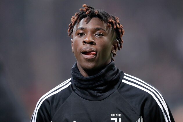 MILAN, ITALY - NOVEMBER 11: Moise Kean of Juventus  during the Italian Serie A   match between AC Milan v Juventus at the San Siro on November 11, 2018 in Milan Italy (Photo by Jeroen Meuwsen/Soccrates/Getty Images)