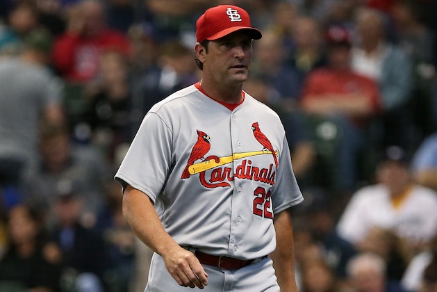 MILWAUKEE, WI - JUNE 22:  Manager Mike Matheny of the St. Louis Cardinals walks to the dugout in the first inning against the Milwaukee Brewers at Miller Park on June 22, 2018 in Milwaukee, Wisconsin.  (Photo by Dylan Buell/Getty Images)
