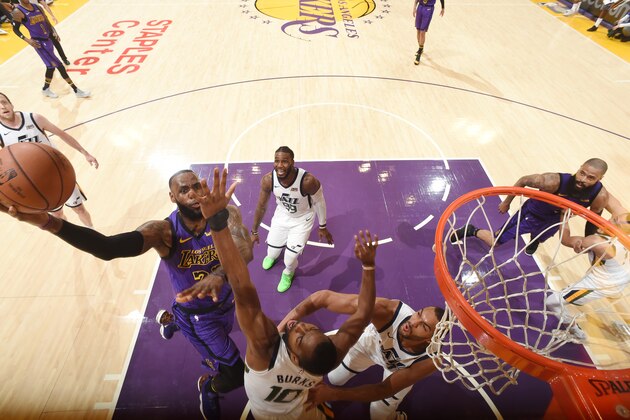 LOS ANGELES, CA - NOVEMBER 23: LeBron James #23 of the Los Angeles Lakers drives to the basket during the game against the Utah Jazz on November 23, 2018 at STAPLES Center in Los Angeles, California. NOTE TO USER: User expressly acknowledges and agrees that, by downloading and/or using this Photograph, user is consenting to the terms and conditions of the Getty Images License Agreement. Mandatory Copyright Notice: Copyright 2018 NBAE (Photo by Andrew D. Bernstein/NBAE via Getty Images)