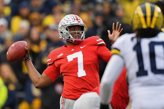 COLUMBUS, OH - NOVEMBER 24: Quarterback Dwayne Haskins #7 of the Ohio State Buckeyes throws in the third quarter against the Michigan Wolverines at Ohio Stadium on November 24, 2018 in Columbus, Ohio. Ohio State defeated Michigan 62-39. (Photo by Jamie Sabau/Getty Images) COLUMBUS, OH - NOVEMBER 24: Quarterback Dwayne Haskins #7 of the Ohio State Buckeyes throws in the third quarter against the Michigan Wolverines at Ohio Stadium on November 24, 2018 in Columbus, Ohio. Ohio State defeated Michigan 62-39. (Photo by Jamie Sabau/Getty Images)