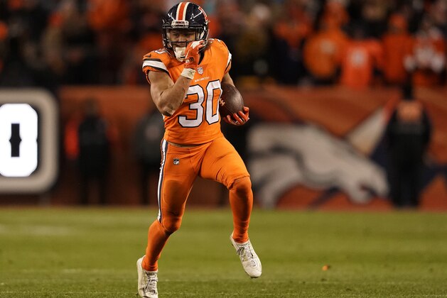 Denver Broncos running back Phillip Lindsay (30) runs against the Pittsburgh Steelers during the second half of an NFL football game, Sunday, Nov. 25, 2018, in Denver. (AP Photo/Jack Dempsey)