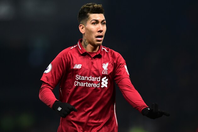 WATFORD, ENGLAND - NOVEMBER 24: Roberto Firmino of Liverpool gestures during the Premier League match between Watford FC and Liverpool FC at Vicarage Road on November 24, 2018 in Watford, United Kingdom. (Photo by Alex Broadway/Getty Images)