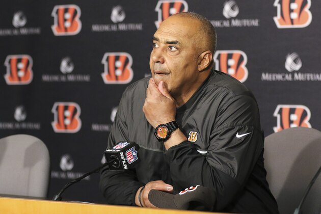 Cincinnati Bengals head coach Marvin Lewis speaks to reporters during a news conference following an NFL football game against the Cleveland Browns, Sunday, Nov. 25, 2018, in Cincinnati. (AP Photo/Gary Landers)