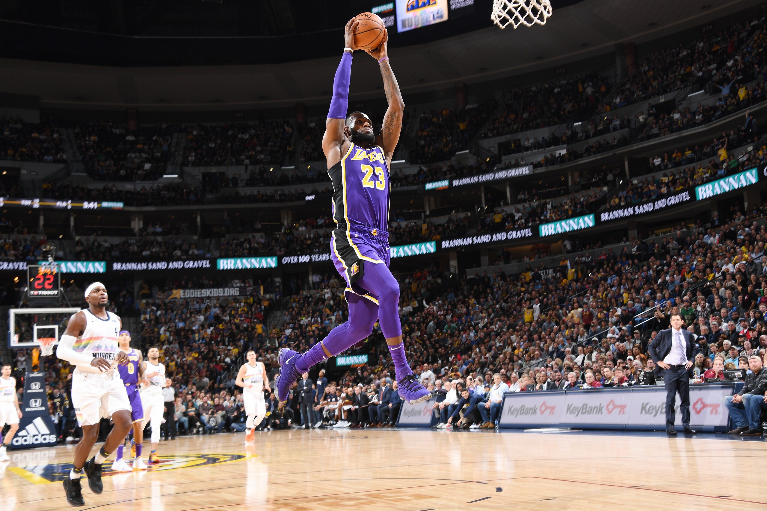 DENVER, CO - NOVEMBER 27: LeBron James #23 of the Los Angeles Lakers dunks the ball against the Denver Nuggets on November 27, 2018 at the Pepsi Center in Denver, Colorado. NOTE TO USER: User expressly acknowledges and agrees that, by downloading and/or using this Photograph, user is consenting to the terms and conditions of the Getty Images License Agreement. Mandatory Copyright Notice: Copyright 2018 NBAE (Photo by Andrew D. Bernstein/NBAE via Getty Images) DENVER, CO - NOVEMBER 27: LeBron James #23 of the Los Angeles Lakers dunks the ball against the Denver Nuggets on November 27, 2018 at the Pepsi Center in Denver, Colorado. NOTE TO USER: User expressly acknowledges and agrees that, by downloading and/or using this Photograph, user is consenting to the terms and conditions of the Getty Images License Agreement. Mandatory Copyright Notice: Copyright 2018 NBAE (Photo by Andrew D. Bernstein/NBAE via Getty Images)