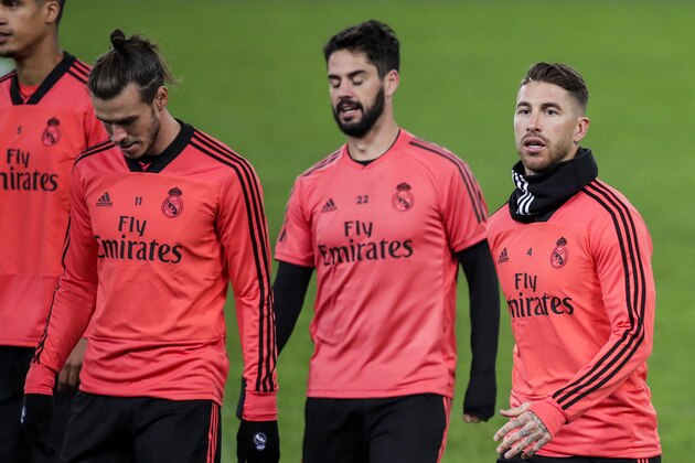 ROME, ITALY - NOVEMBER 26: Raphael Varane of Real Madrid, Gareth Bale of Real Madrid, Isco of Real Madrid, Sergio Ramos of Real Madrid during the   Real Madrid Training and Press Conference on November 26, 2018 in Rome Italy (Photo by David S. Bustamante/Soccrates/Getty Images)
