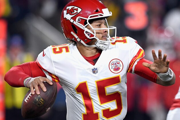 LOS ANGELES, CA - NOVEMBER 19:  Quarterback Patrick Mahomes #15 of the Kansas City Chiefs looks to pass against the Los Angeles Rams in the first quarter of the game at Los Angeles Memorial Coliseum on November 19, 2018 in Los Angeles, California.  (Photo by Kevork Djansezian/Getty Images)
