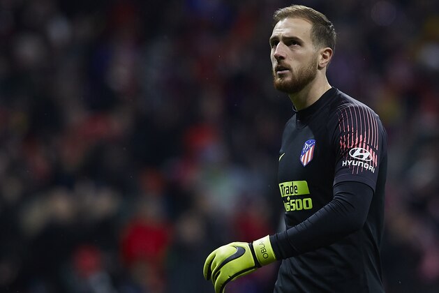 MADRID, SPAIN - NOVEMBER 24: Jan Oblak of Atletico de Madrid looks on during the La Liga match between Club Atletico de Madrid and FC Barcelona at Wanda Metropolitano on November 24, 2018 in Madrid, Spain.  (Photo by Quality Sport Images/Getty Images)