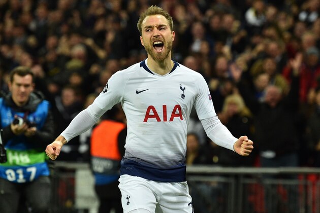 Tottenham Hotspur's Danish midfielder Christian Eriksen celebrates after scoring the opening goal of the UEFA Champions League group B football match between Tottenham Hotspur and Inter Milan at Wembley Stadium in London, on November 28, 2018. (Photo by Glyn KIRK / AFP)        (Photo credit should read GLYN KIRK/AFP/Getty Images)