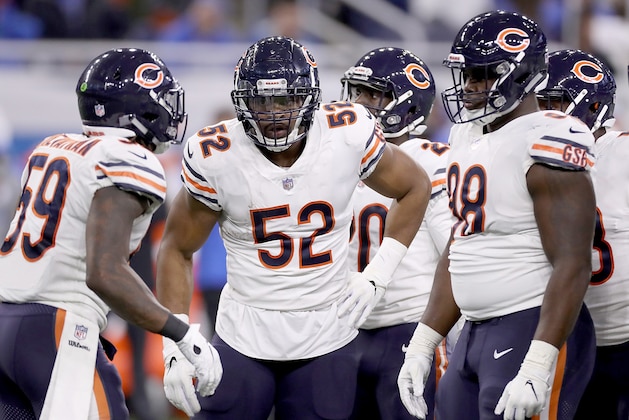DETROIT, MI - NOVEMBER 22: Danny Trevathan #59, Khalil Mack #52 and Bilal Nichols #98 of the Chicago Bears defense huddle on the field against the Detroit Lions during the first half at Ford Field on November 22, 2018 in Detroit, Michigan. (Photo by Leon Halip/Getty Images)