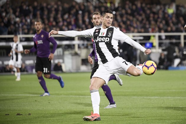 FLORENCE, ITALY - DECEMBER 01:  Juventus player Cristiano Ronaldo during the Serie A match between ACF Fiorentina and Juventus at Stadio Artemio Franchi on December 1, 2018 in Florence, Italy.  (Photo by Daniele Badolato - Juventus FC/Getty Images)