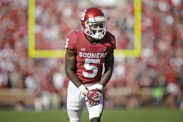 NORMAN, OK - OCTOBER 27: Wide receiver Marquise Brown #5 of the Oklahoma Sooners lines up against the Kansas State Wildcats at Gaylord Family Oklahoma Memorial Stadium on October 27, 2018 in Norman, Oklahoma. Oklahoma defeated Kansas State 51-14. (Photo by Brett Deering/Getty Images)