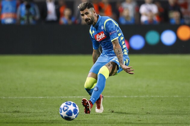 BELGRADE, SERBIA - SEPTEMBER 18: Elseid Hysaj of SSC Napoli in action during the Group C match of the UEFA Champions League between Crvena Zvezda Belgrade and SSC Napoli at Rajko Mitic Stadium on September 18, 2018 in Belgrade, Serbia. (Photo by Srdjan Stevanovic/Getty Images)