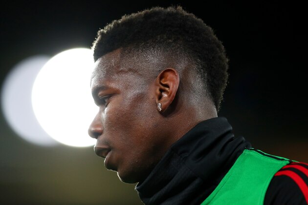 SOUTHAMPTON, ENGLAND - DECEMBER 01:  Paul Pogba of Manchester United looks on during the warm-up before the Premier League match between Southampton FC and Manchester United at St Mary's Stadium on December 01, 2018 in Southampton, United Kingdom. (Photo by Dan Istitene/Getty Images)