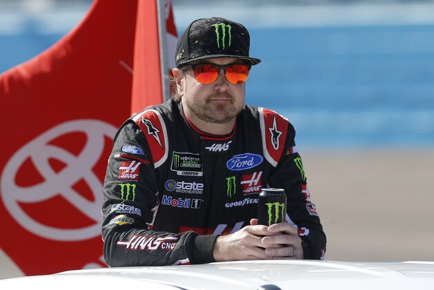 Kurt Busch (41) before a NASCAR Cup Series auto race on Sunday, Nov. 11, 2018, in Avondale, Ariz. (AP Photo/Rick Scuteri)