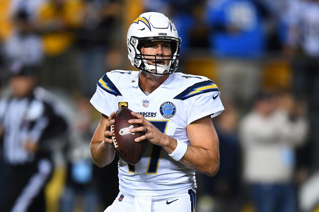 PITTSBURGH, PA - DECEMBER 02: Philip Rivers #17 of the Los Angeles Chargers warms up before the game Pittsburgh Steelers at Heinz Field on December 2, 2018 in Pittsburgh, Pennsylvania. (Photo by Joe Sargent/Getty Images)