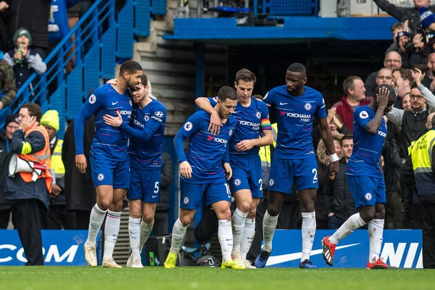LONDON, ENGLAND - DECEMBER 02: Ruben Loftus-Cheek of Chelsea FC celebrate with team mates after scoring goal during the Premier League match between Chelsea FC and Fulham FC at Stamford Bridge on December 2, 2018 in London, United Kingdom. (Photo by Sebastian Frej/MB Media/Getty Images)
