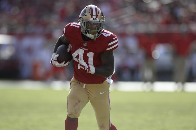 San Francisco 49ers running back Jeff Wilson Jr. (41) during the second half of an NFL football game against the Tampa Bay Buccaneers Sunday, Nov. 25, 2018, in Tampa, Fla. (AP Photo/Jason Behnken)