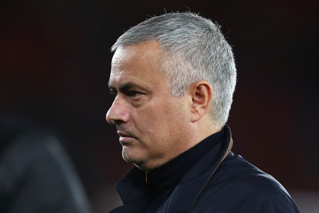SOUTHAMPTON, ENGLAND - DECEMBER 01:  Jose Mourinho, Manager of Manchester United looks on prior to the Premier League match between Southampton FC and Manchester United at St Mary's Stadium on December 1, 2018 in Southampton, United Kingdom.  (Photo by Dan Istitene/Getty Images)