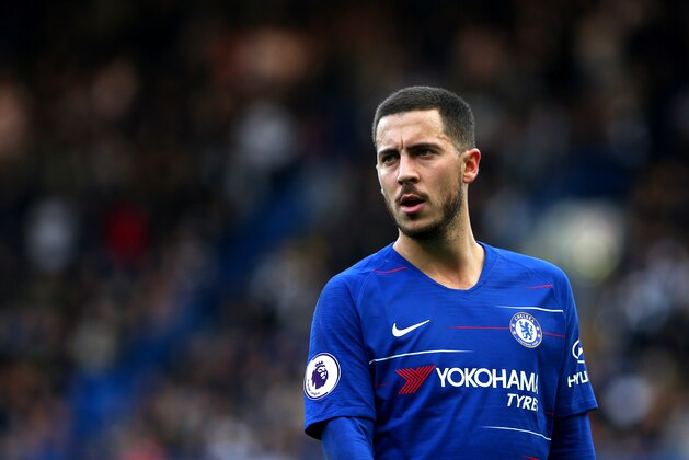 LONDON, ENGLAND - DECEMBER 02:  Eden Hazard of Chelsea FC in action during the Premier League match between Chelsea FC and Fulham FC at Stamford Bridge on December 2, 2018 in London, United Kingdom. (Photo by Chloe Knott - Danehouse/Getty Images)