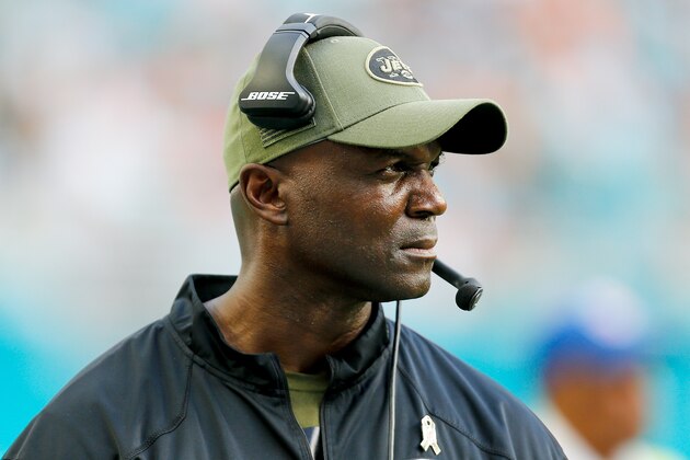 MIAMI, FL - NOVEMBER 04:  Head coach Todd Bowles of the New York Jets looks on against the Miami Dolphins at Hard Rock Stadium on November 4, 2018 in Miami, Florida.  (Photo by Michael Reaves/Getty Images)